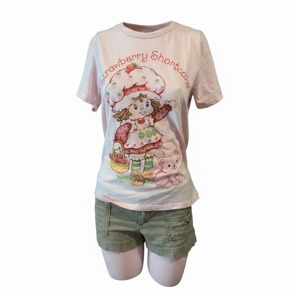 Strawberry Shortcake T-Shirt Vintage Light Pink, Size Small  cream peachie fairy